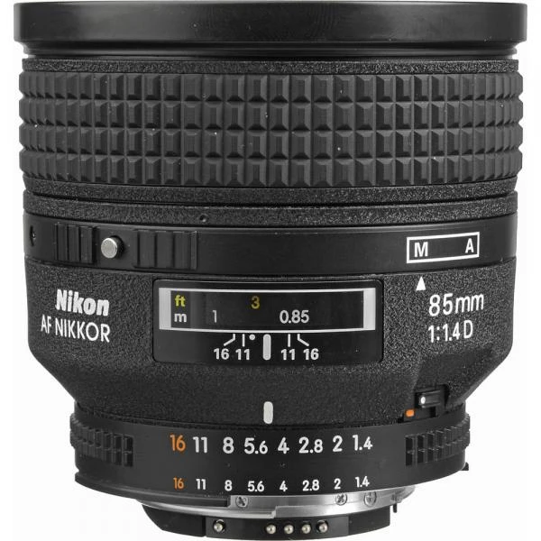 Nikon 85mm f/1.4D IF AF Nikkor FX Full Frame Lens-01